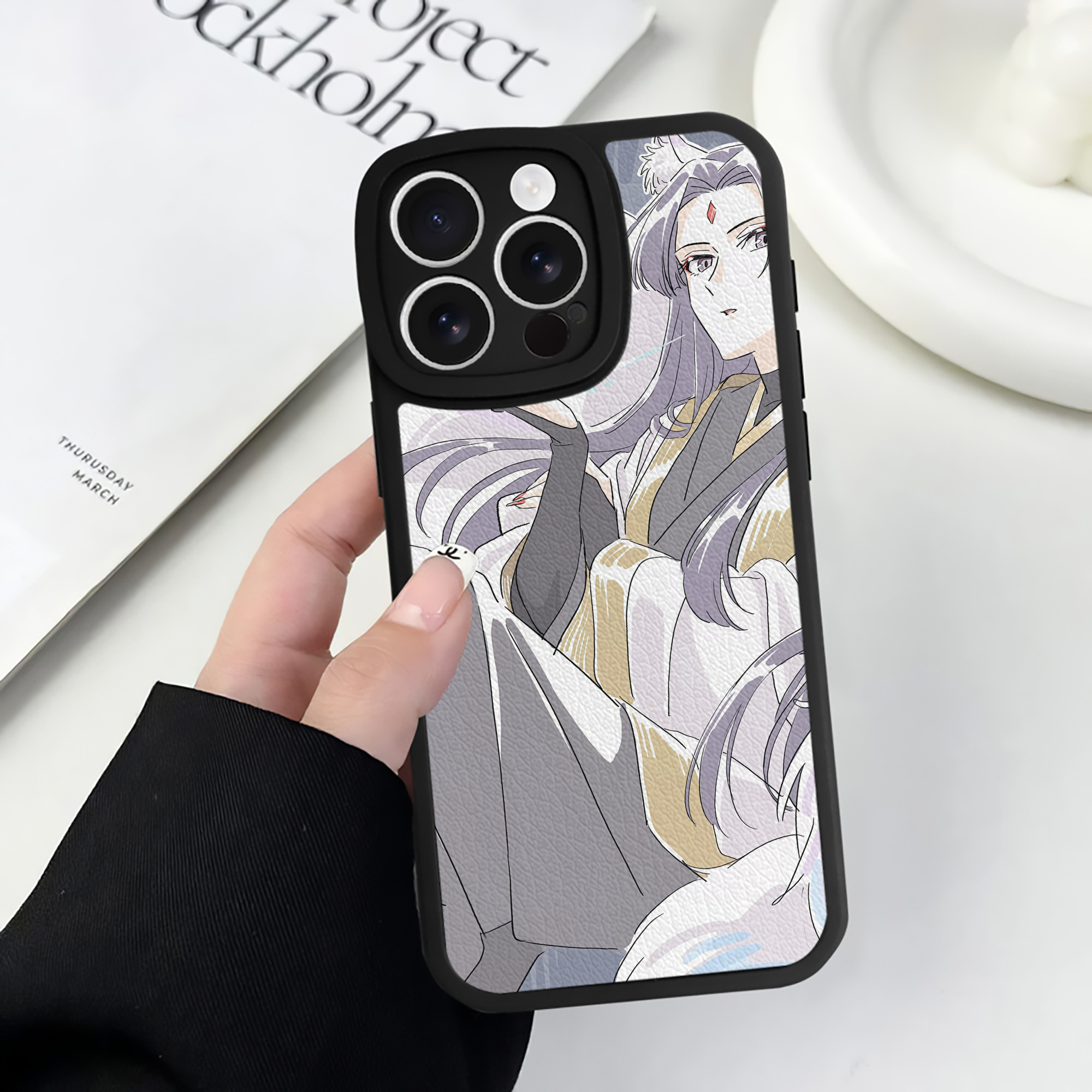 薬屋のひとりごと The Apothecary Diaries 【iPhone 16シリーズ対応】シリコンスマホケース（レザー調） 材質：シリコン